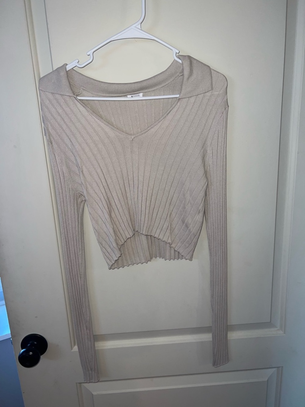 Garage Beige Ribbed V-Neck Cropped Long Sleeve Top